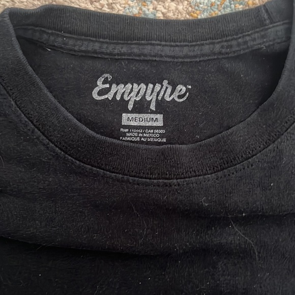 Empyre design tee - Picture 3 of 3